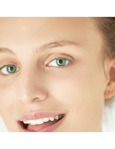 BEAUTY ADDICT CLARIFYING EYE CONTOUR